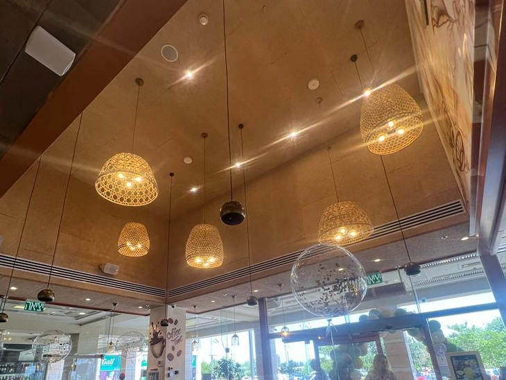 Unilever Headquarters, Jakarta (Indonesia) פרויקט תקרת טיח אקוסטי תלויה